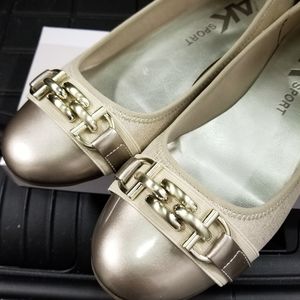 Ann Klein Flats